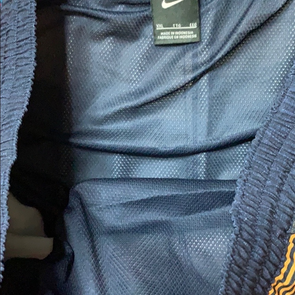 Nike DRI Fit Swim Men Swimming Shorts (XL) - Picture 9 of 11